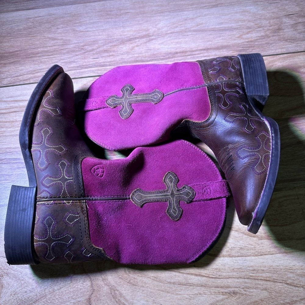 Ariat Fuchsia and Brown Western Boots - Picture 8 of 12